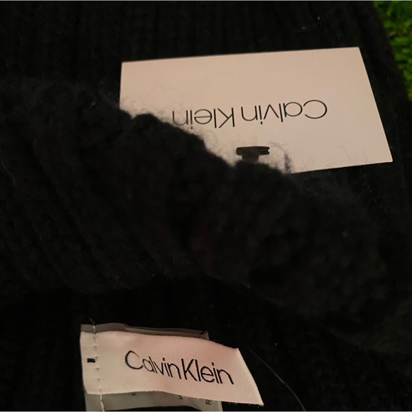 Beanie hat NWT. - Picture 14 of 14